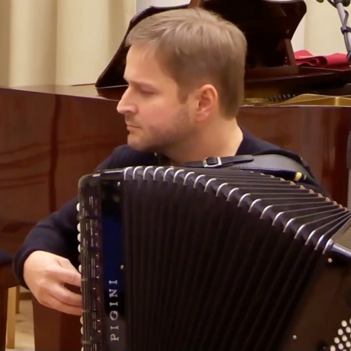 Peter MACHAJDÍK – Vidíš tie hmly?